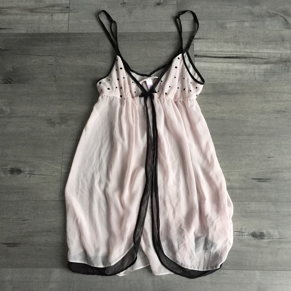 Oscar de la Renta Lingerie - Picture 2 of 7